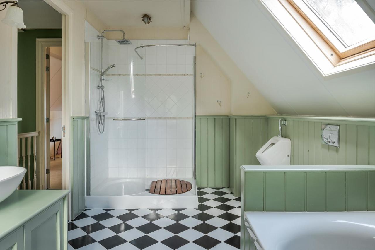 Beautiful English Villa With Hottub Zuidwolde  Esterno foto